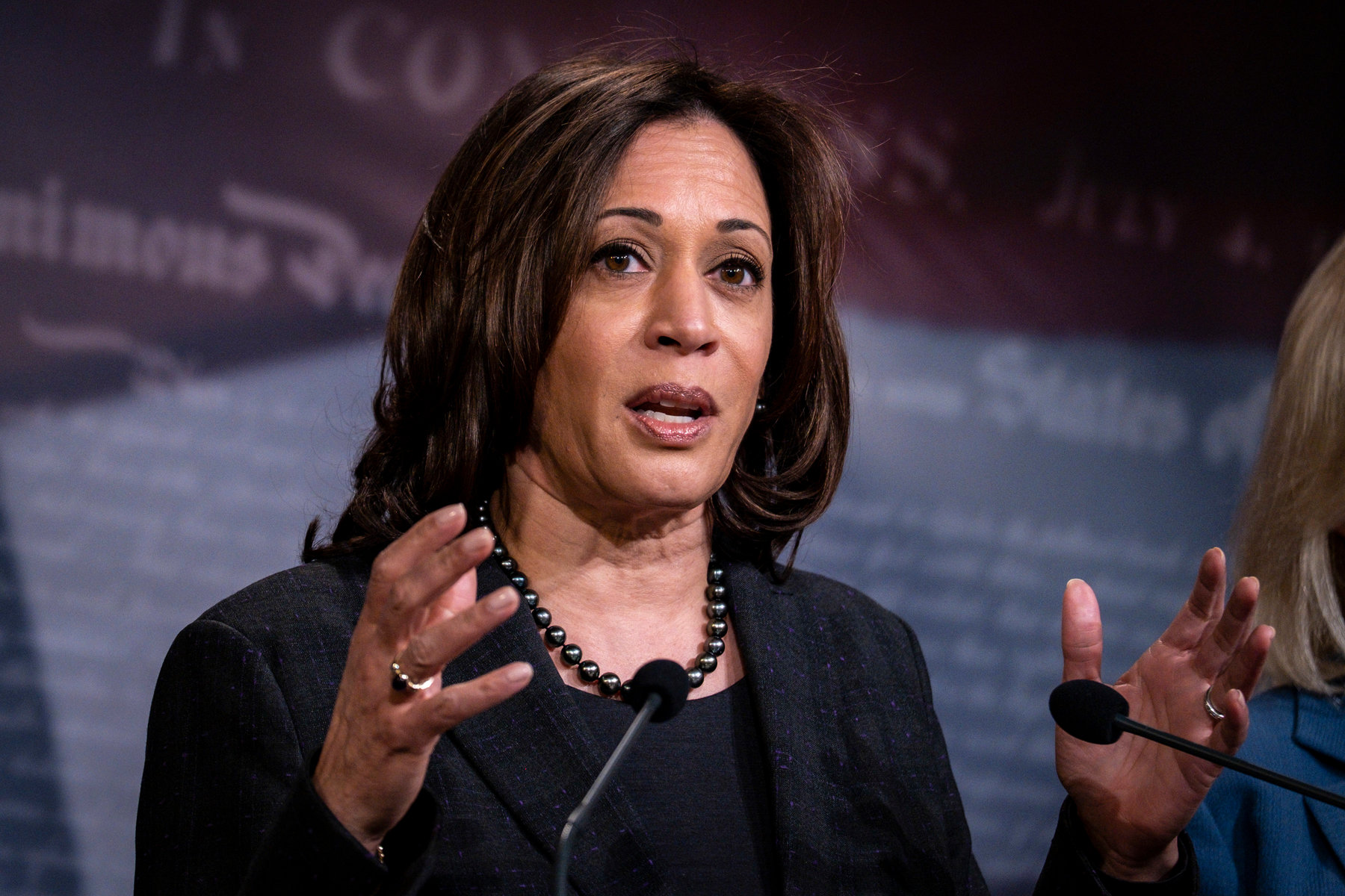 Ovacom Media. Kamala Harris